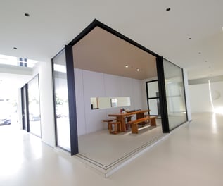 SED200 SLIMLINE SLIDNG DOOR