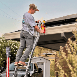 Lock Jaw Ladder Grip_Leandro Brandao/@hvacvlog