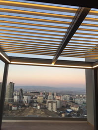 Smartroof Select (Pergola with retractable aluminium panels)