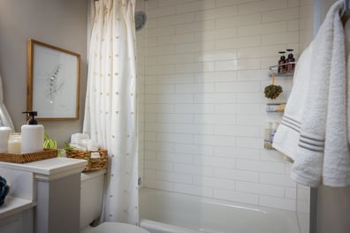 Six3Tile Tub Surround