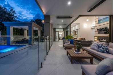 aluminum doors & windows