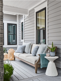 Porch with Hardie® Artisan Lap Siding