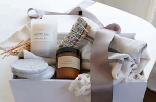 Image for WELCOME HOME CLOSING GIFT BOX - MOVE - IN DAY GIFT